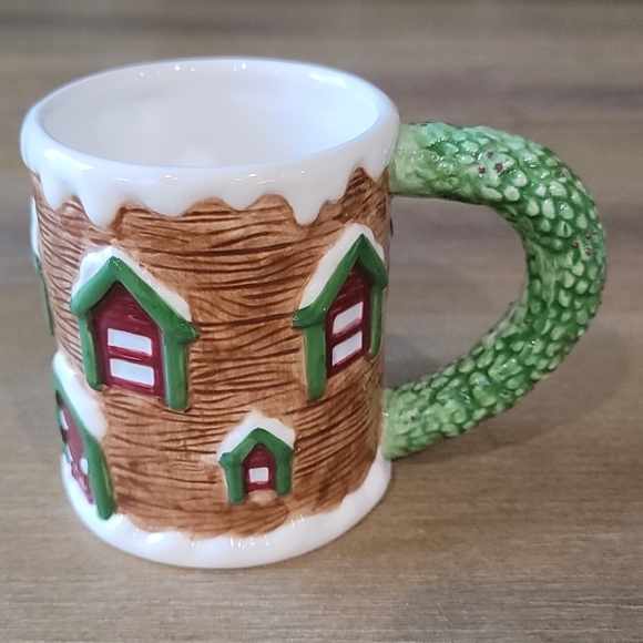 The Cellar Log Cabin Christmas Scultped Mug - Picture 3 of 6